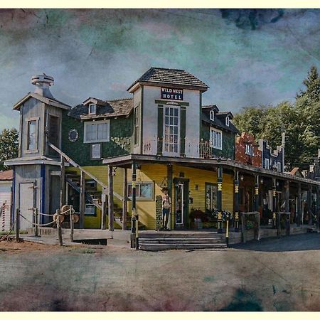 Black Bear Motel Davenport Dış mekan fotoğraf