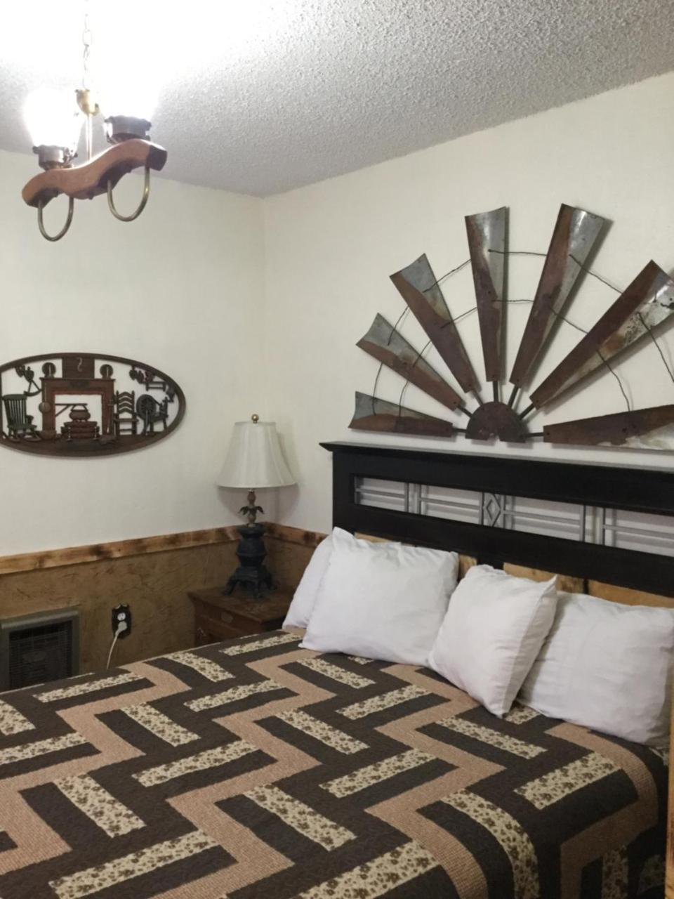 Black Bear Motel Davenport Dış mekan fotoğraf