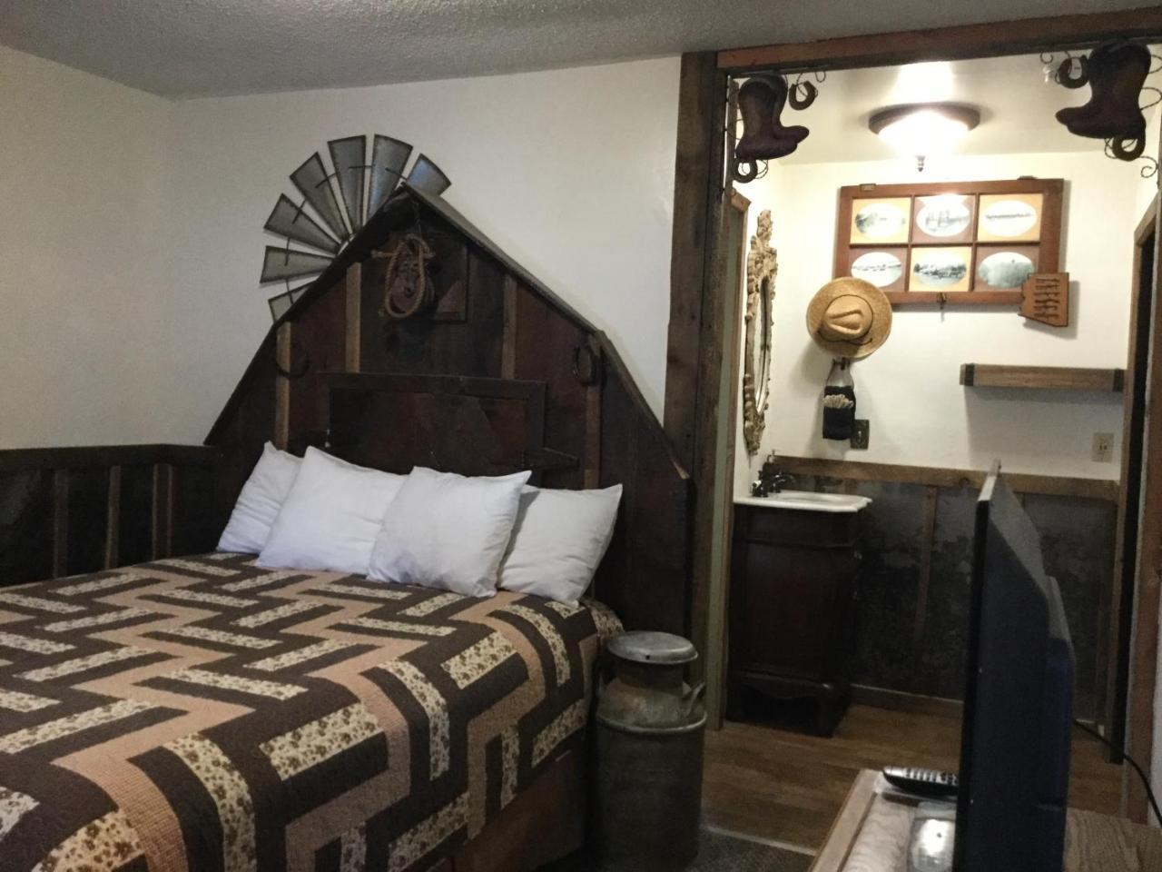 Black Bear Motel Davenport Dış mekan fotoğraf