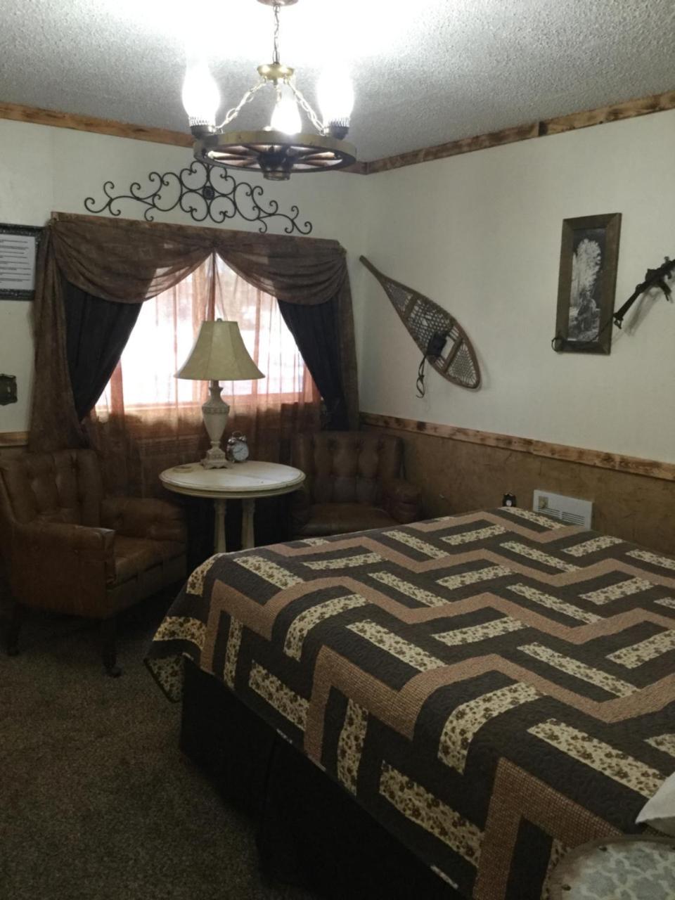 Black Bear Motel Davenport Dış mekan fotoğraf
