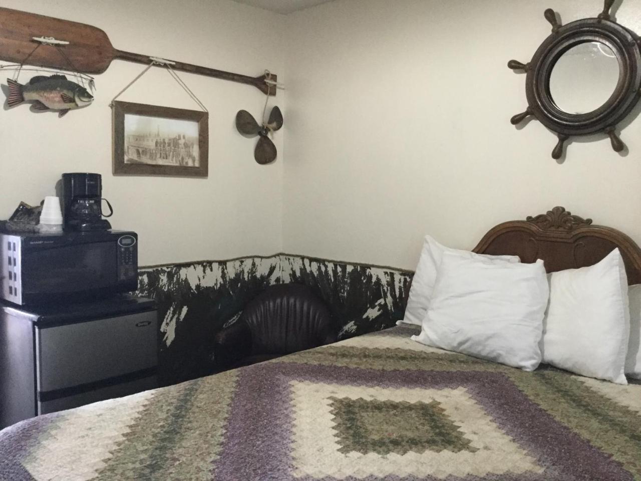 Black Bear Motel Davenport Dış mekan fotoğraf