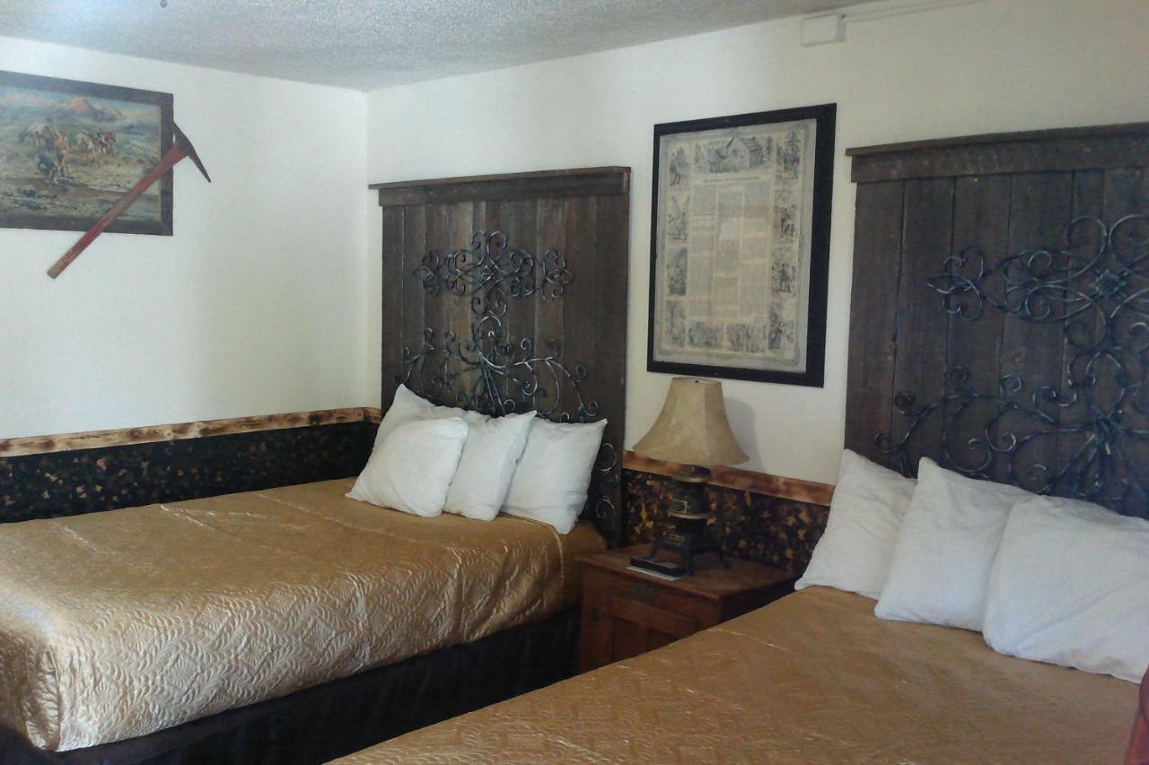 Black Bear Motel Davenport Dış mekan fotoğraf